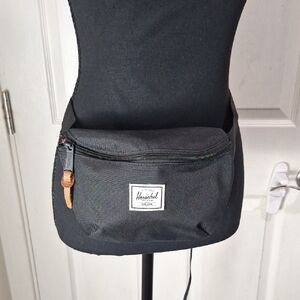 Herschel Supply Fannypack